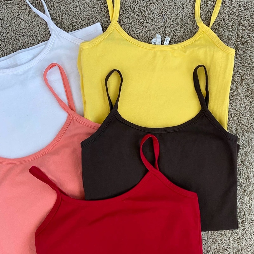 ⭐️ SOLD ⭐️ BKE (BUCKLE) Cami BUNDLE of Five - Picture 3 of 9